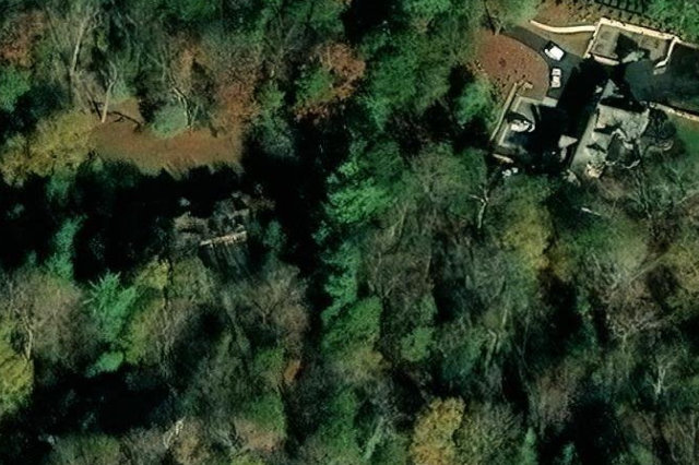 1067 Cresthaven RD