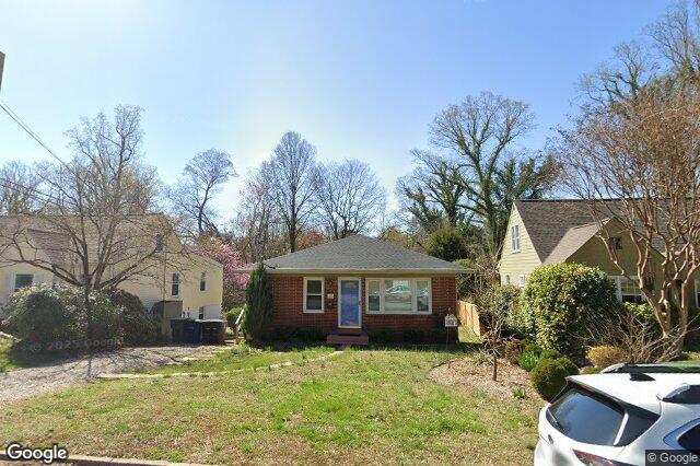 1126 Martin ST