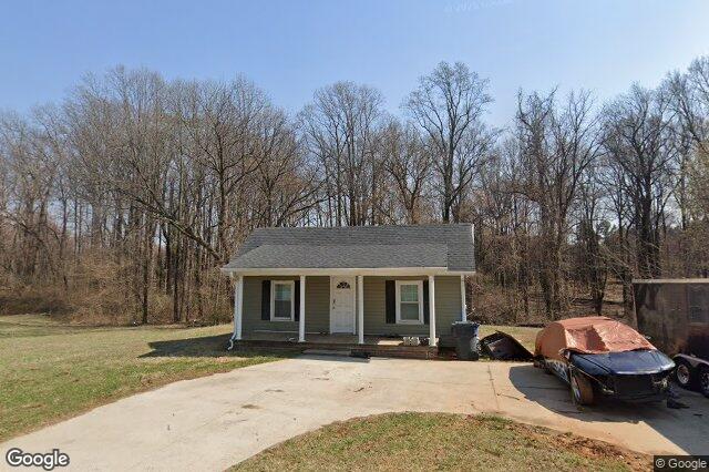 113 Moore Acres ST