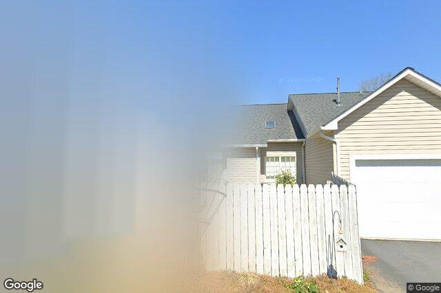 123 Stadium Oaks DR
