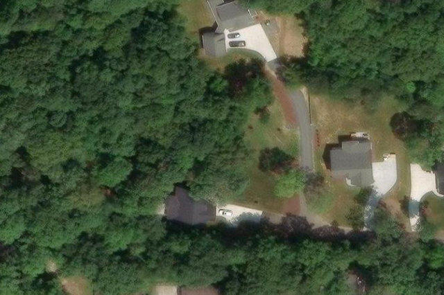 1833 SONGBIRD LN