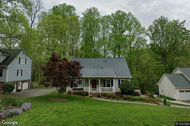 204 Bradberry LN