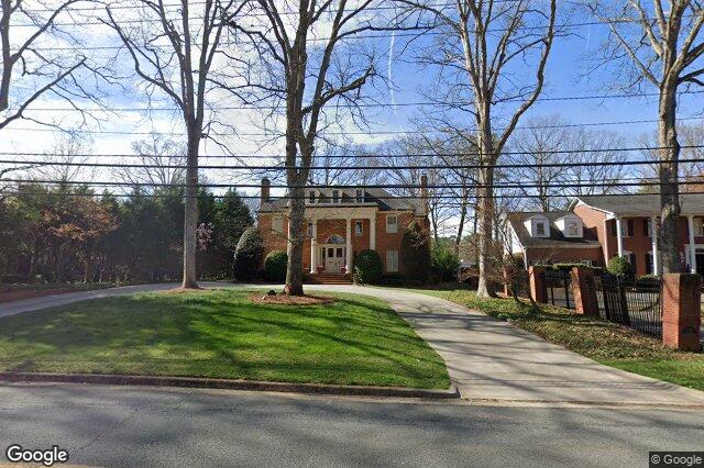 2524 Country Club RD