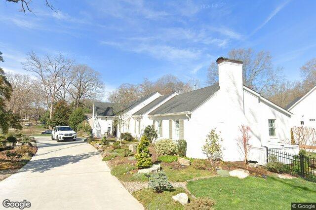 2601 Reynolds DR