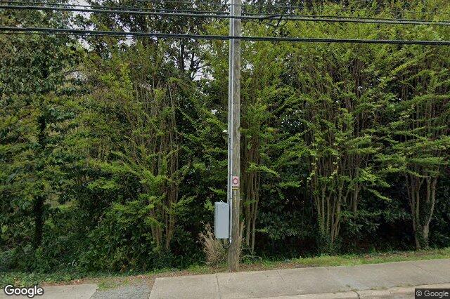 2615 Reynolda RD