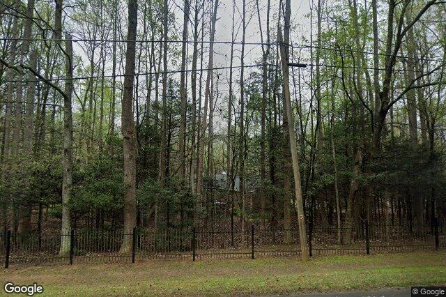 401 Hauser RD