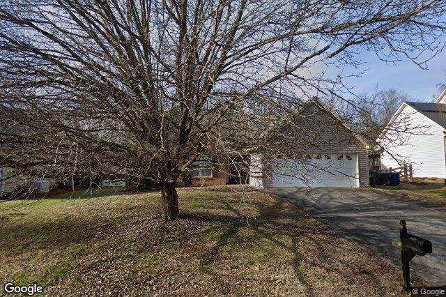 4016 Clinard RD