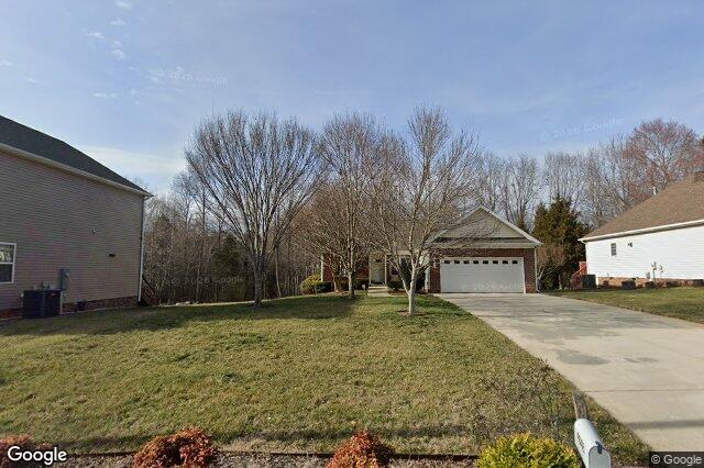 4050 Clinard RD