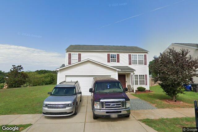 4584 Greenmanor DR