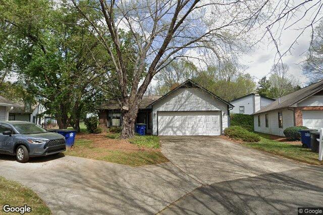 609  Lantern Ridge DR