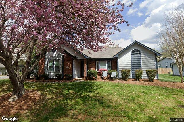 621  Lantern Ridge DR