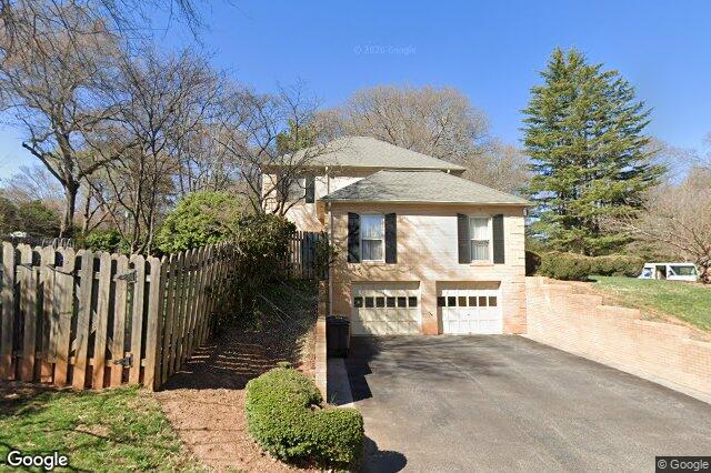 700 Glen Echo TRL
