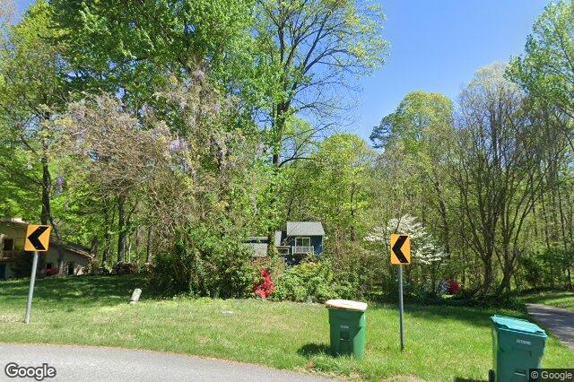 8011 Deverow CT