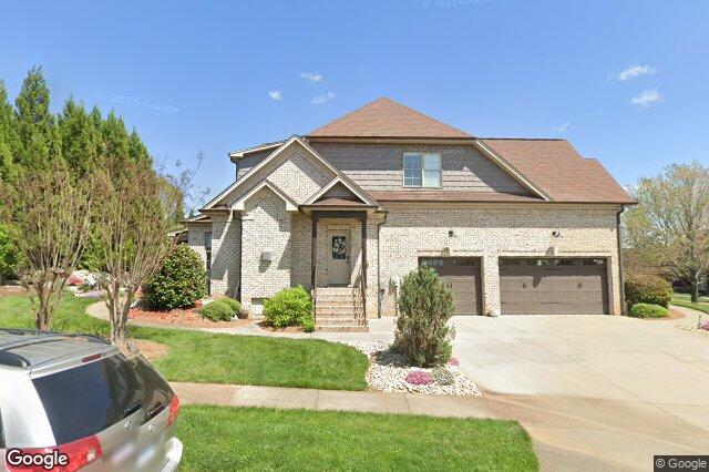 810 Windalier LN