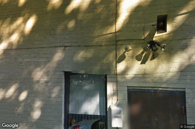 825 Reynolds RD