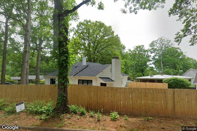 940 N Peace Haven RD